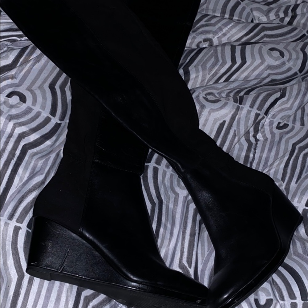 Boots Worn twice in good Condition